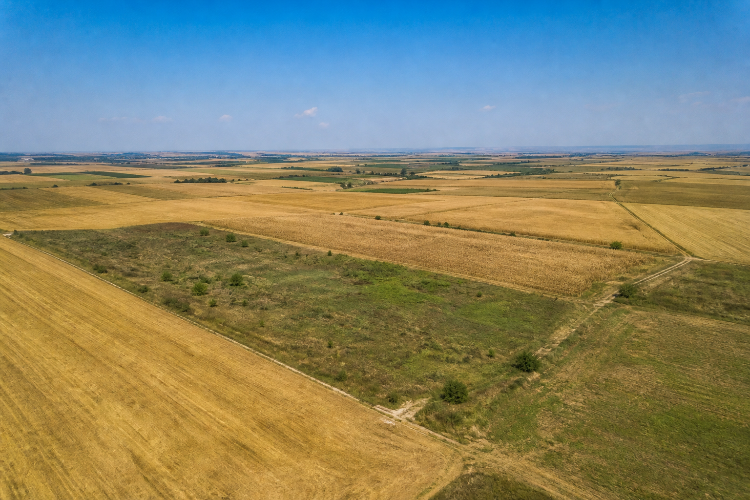 Tekirdağ ovasında geniş tarla ve arsa parseli